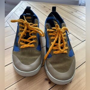 VANS ULTRARANGE EXO MTE-1 SHOES . Size 10